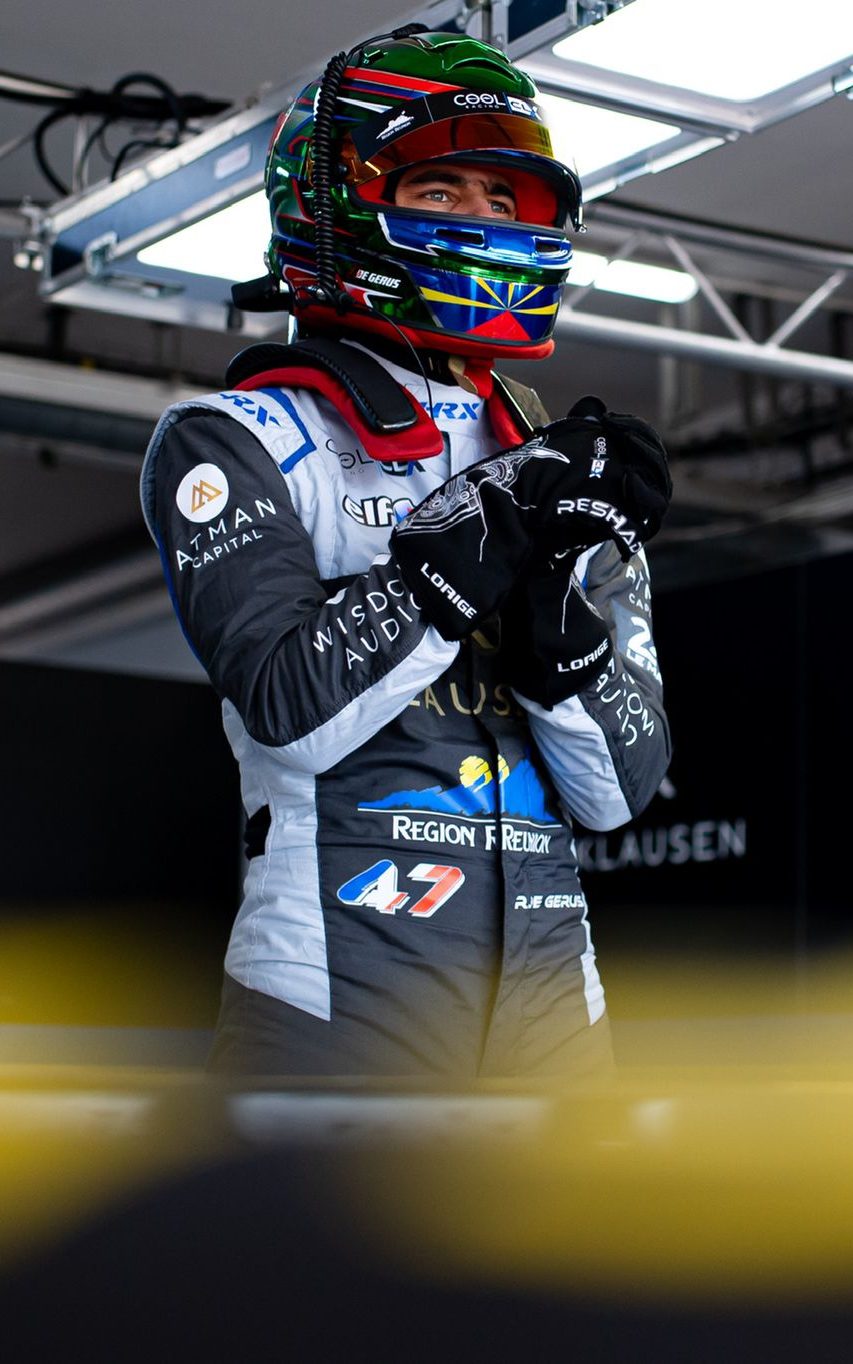 Reshad s'échauffant avant son relais